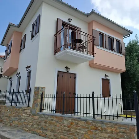 Villamarialena #2, #4 Apartament Kato Gatzea