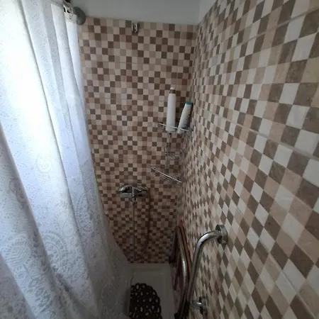 Villamarialena #2, #4 Apartament *
