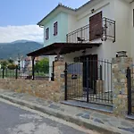 Villamarialena #2, #4 *