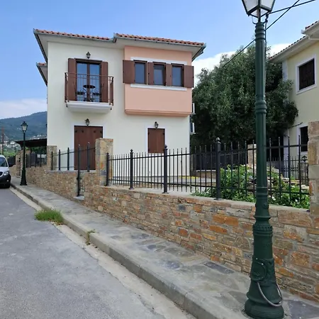 Villamarialena #2, #4