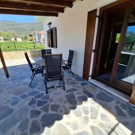 Villamarialena #2, #4 *